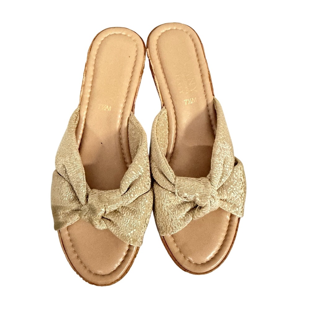 Tuscany by Easy Street Gold Metallic Knotted Cork Wedge Sandals Italy 7.5